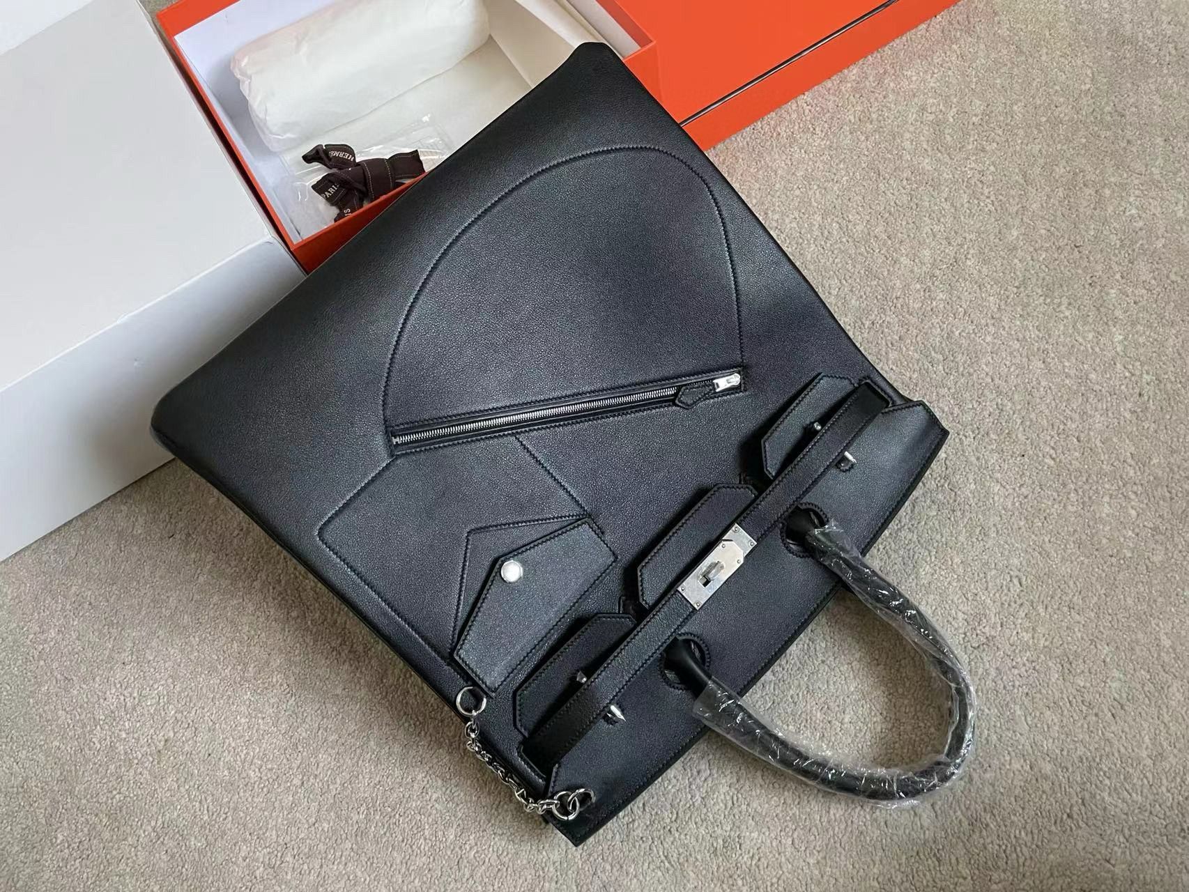 Hermes HAC Birkin Rock 40 Handmade Bag in Black Evercolor Leather - Image 5