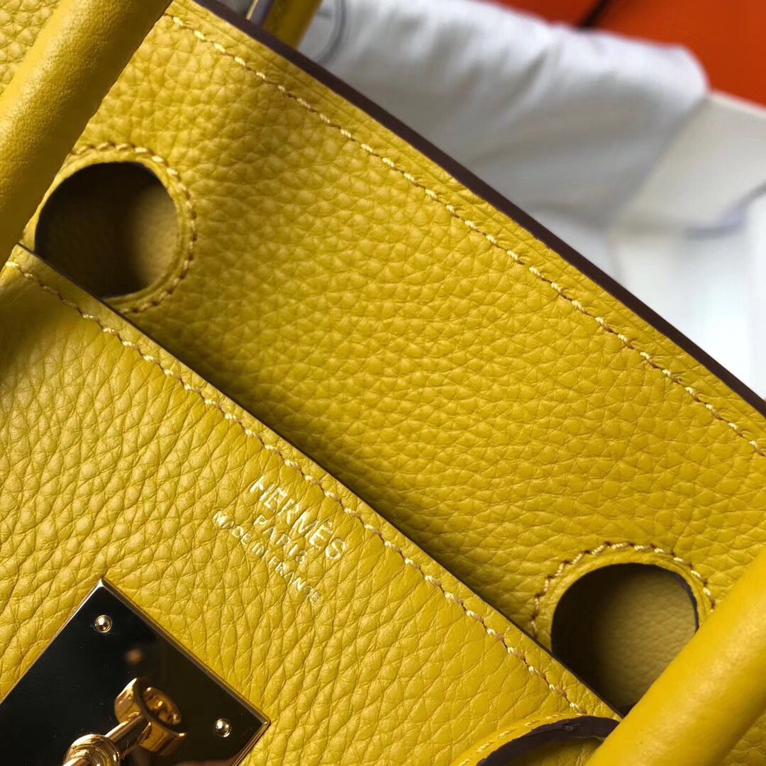Hermes Birkin 30cm Bag In Yellow Clemence Leather GHW - Image 6