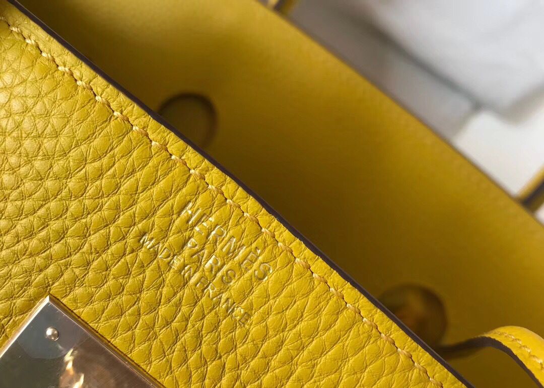 Hermes Birkin 35cm Bag In Yellow Clemence Leather GHW - Image 7