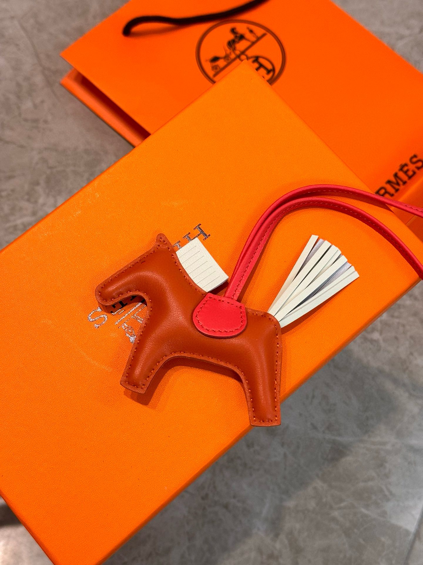 Hermes Rodeo PM Bag Charm in Cornaline/Craie/Rose Lambskin - Image 3