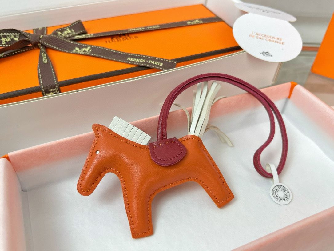 Hermes Rodeo PM Bag Charm in Orange/Craie/Red Lambskin - Image 3
