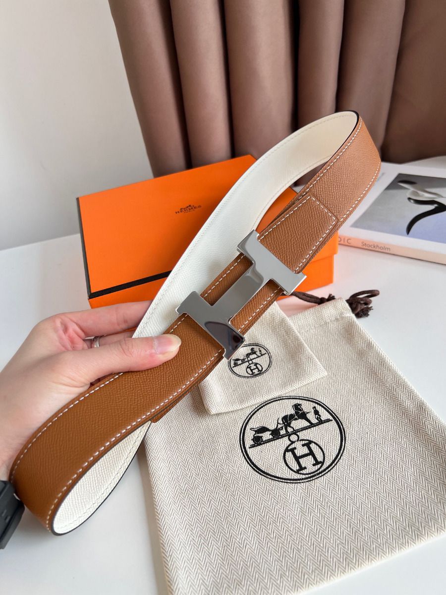 Hermes Constance Reversible Belt 38MM in Gold and White Epsom Calfskin - Image 3