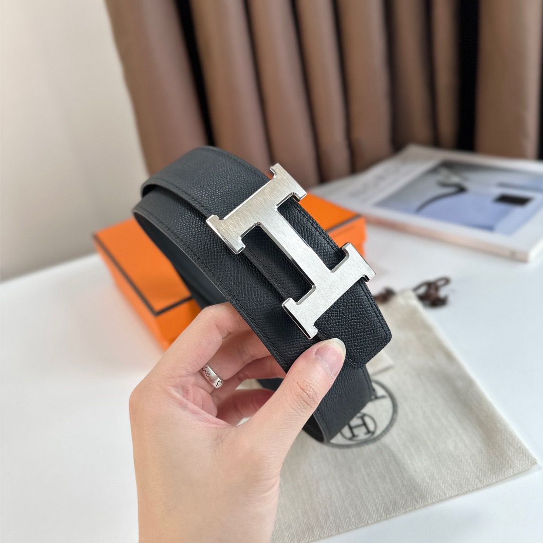 Hermes H Reversible Belt 38MM in Black Epsom Leather - Image 4