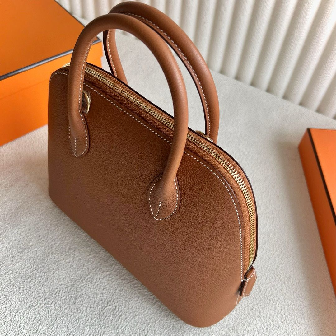 Hermes Bolide 1923 25 Handmade Bag in Gold Evercolor Calfskin - Image 6