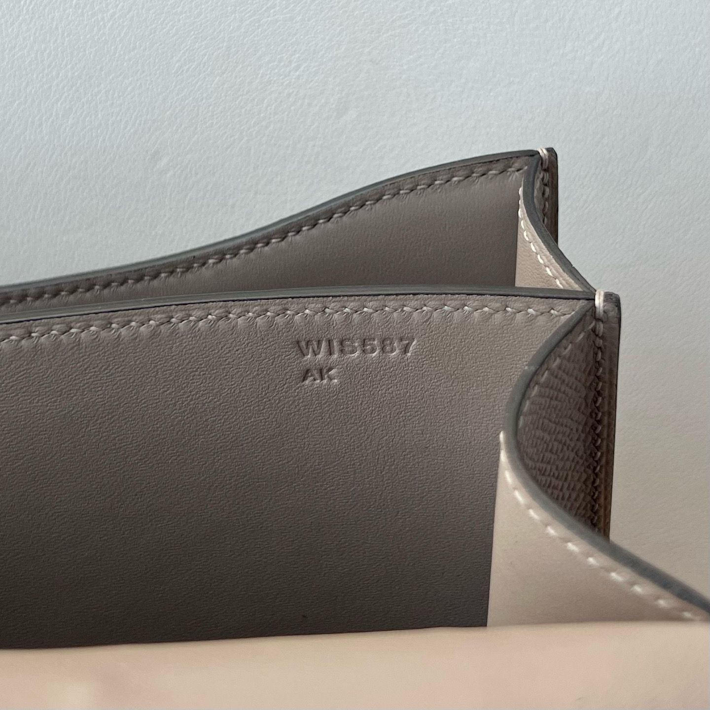 Hermes Constance 18 Handmade Bag in Gris Asphalt Epsom Calfskin - Image 8