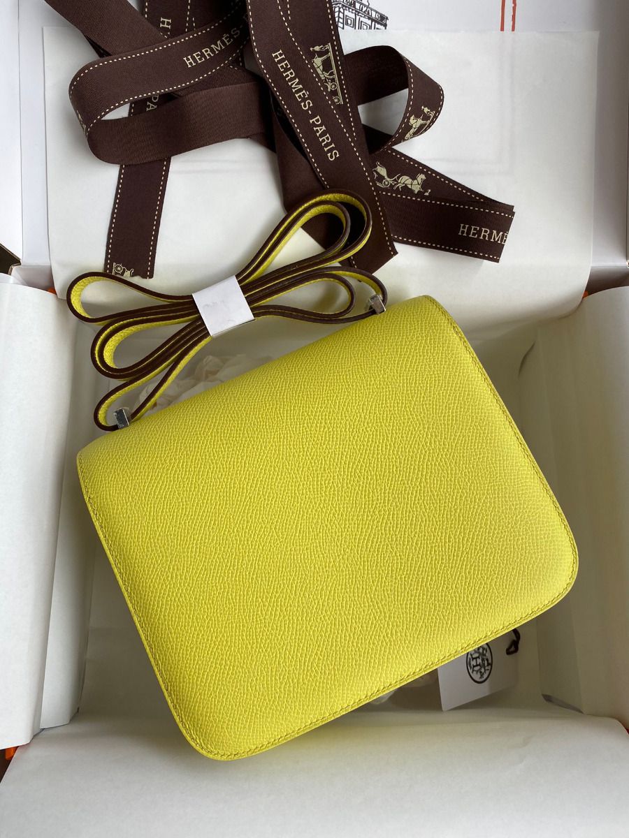 Hermes Constance 18 Handmade Bag In Lime Epsom Calfskin - Image 3