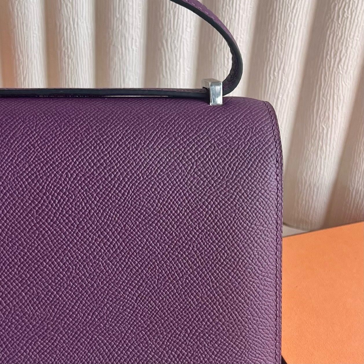 Hermes Constance 18 Handmade Bag in Raisin Epsom Calfskin - Image 6