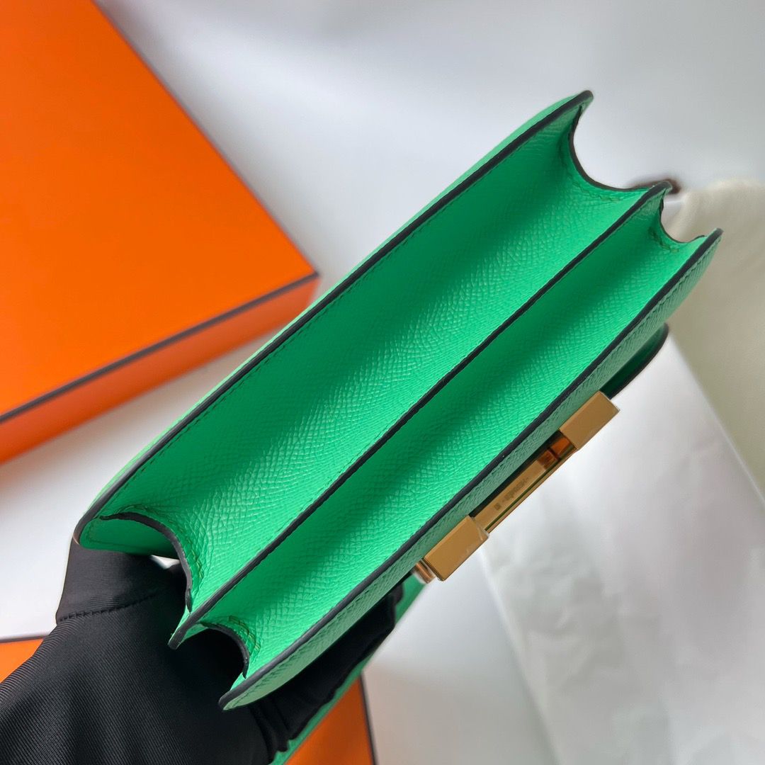 Hermes Constance 18 Handmade Bag In Vert Comics Epsom Calfskin - Image 4