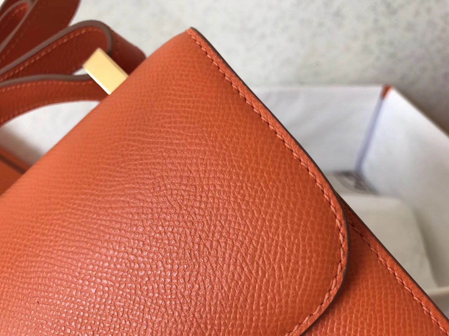 Hermes Constance 24 Handmade Bag In Orange Epsom Leather - Image 4