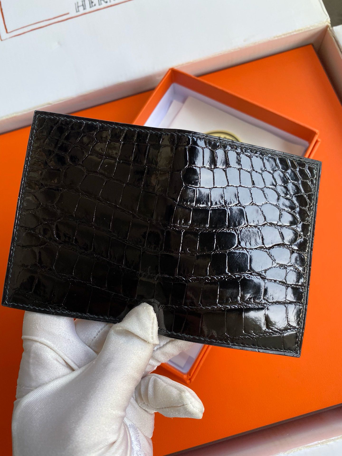 Hermes MC² Euclide Card Holder in Black Shiny Alligator Leather - Image 7