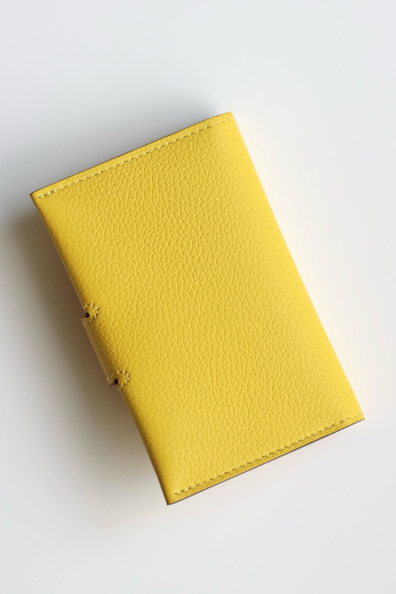 Hermes R.M.S Verso Card Holder in Jaune de Naples Evergrain Calfskin - Image 10