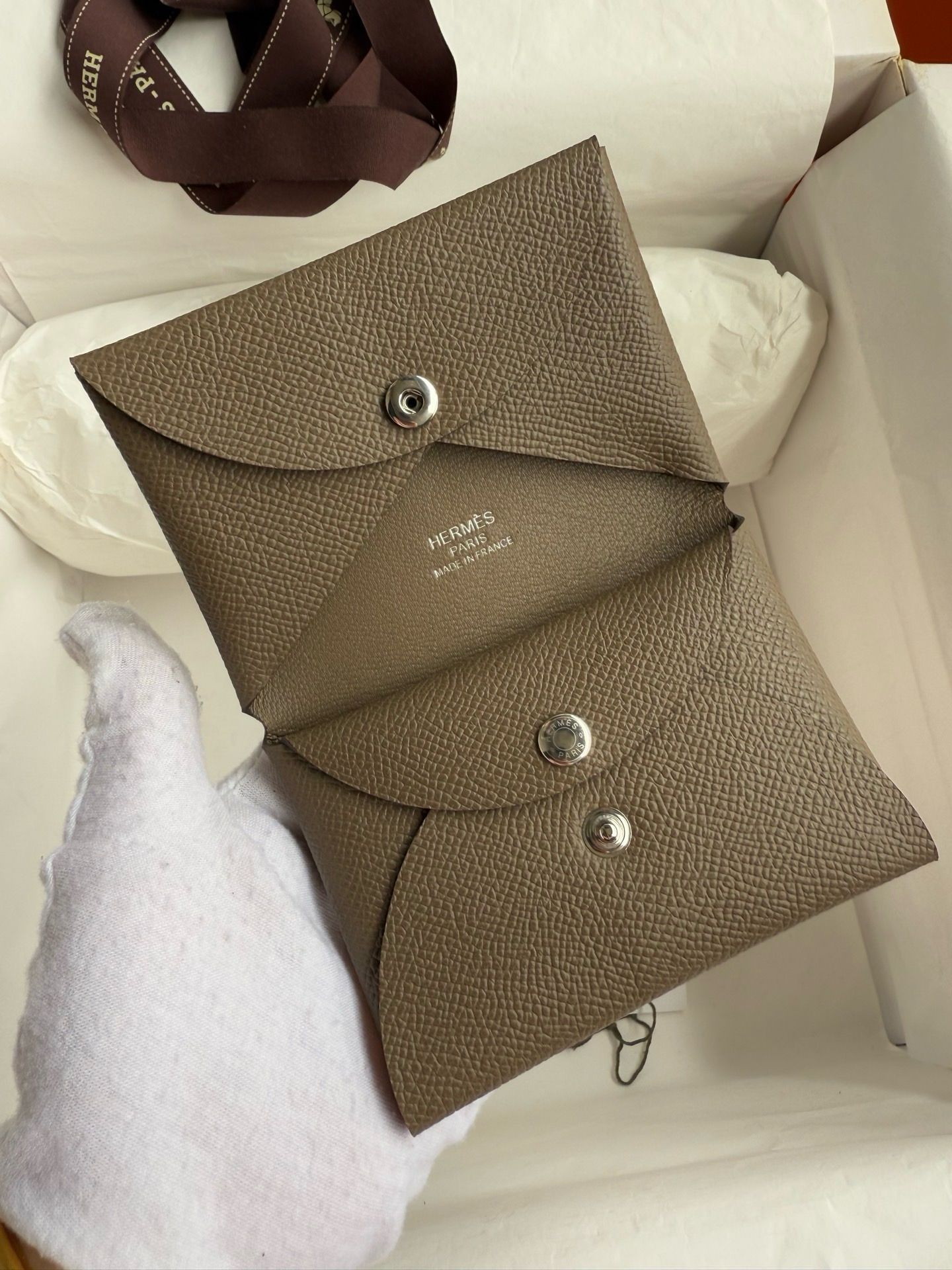 Hermes Calvi Duo Card Holder in Taupe Epsom Calfskin - Image 3