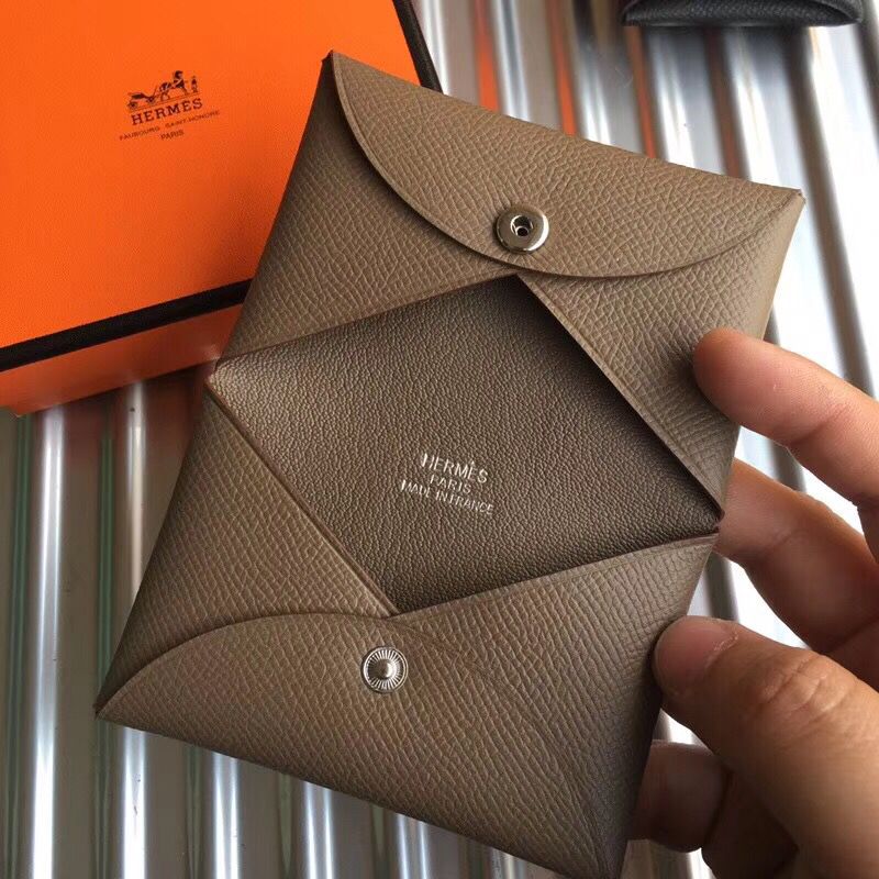Hermes Calvi Card Holder In Taupe Epsom Leather - Image 4