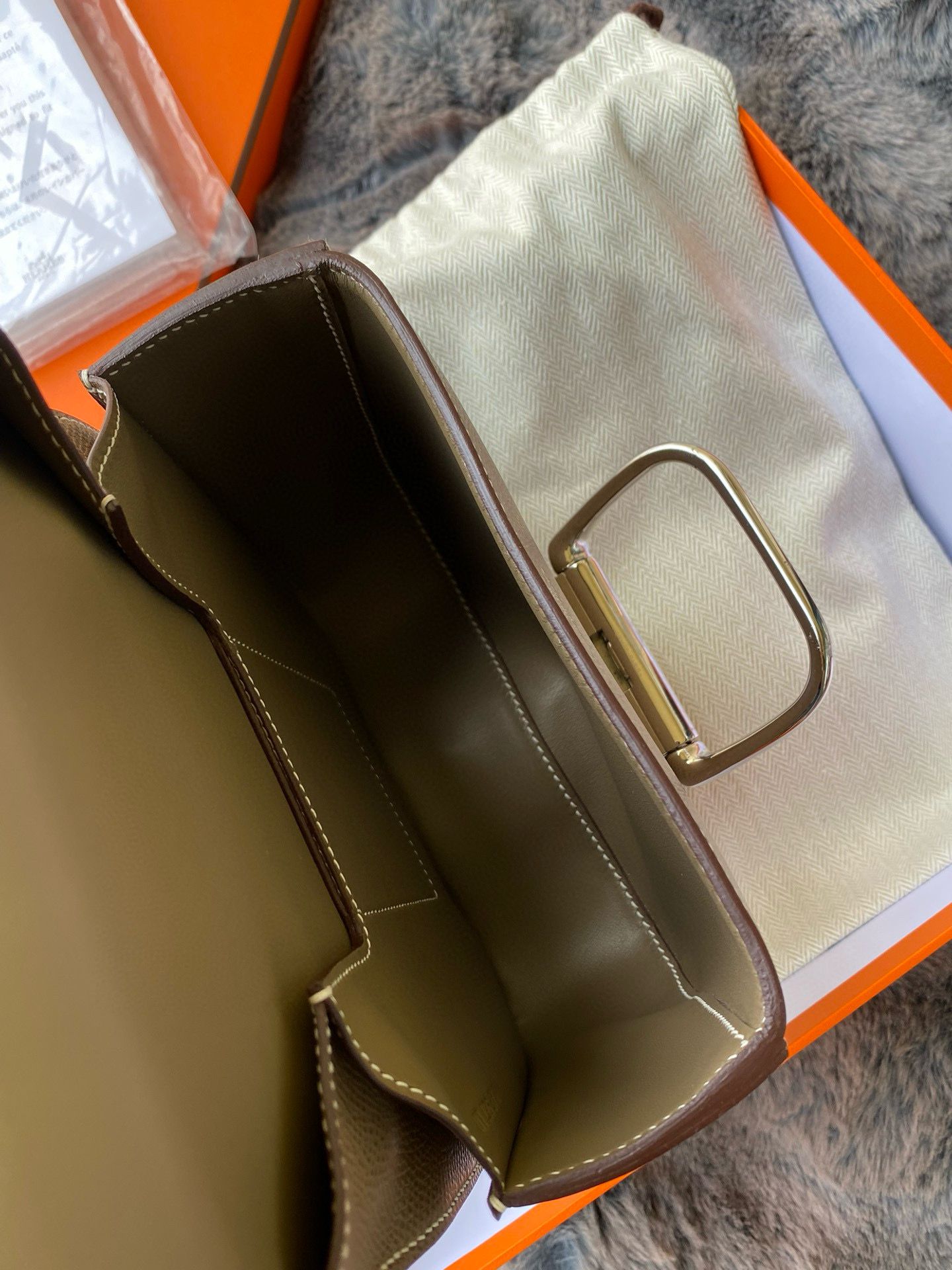 Hermes Della Cavalleria II Mini Bag in Taupe Epsom Calfskin - Image 5