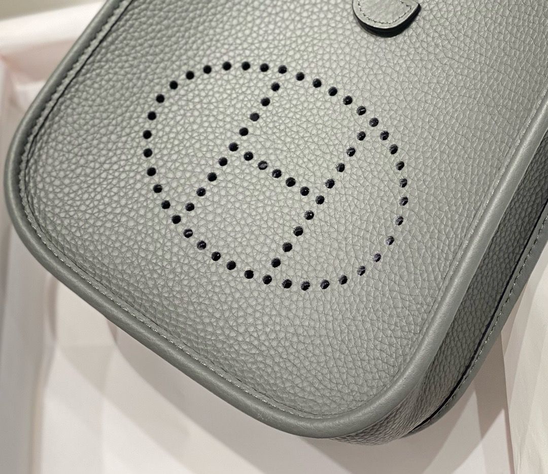 Hermes Evelyne III TPM Bag In Gris Meyer Clemence Leather - Image 6