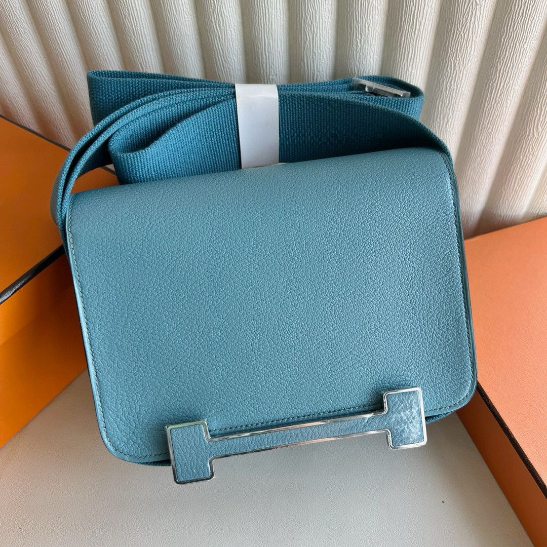 Hermes Geta Handmade Bag in Blue Jean Chevre Mysore Leather - Image 10