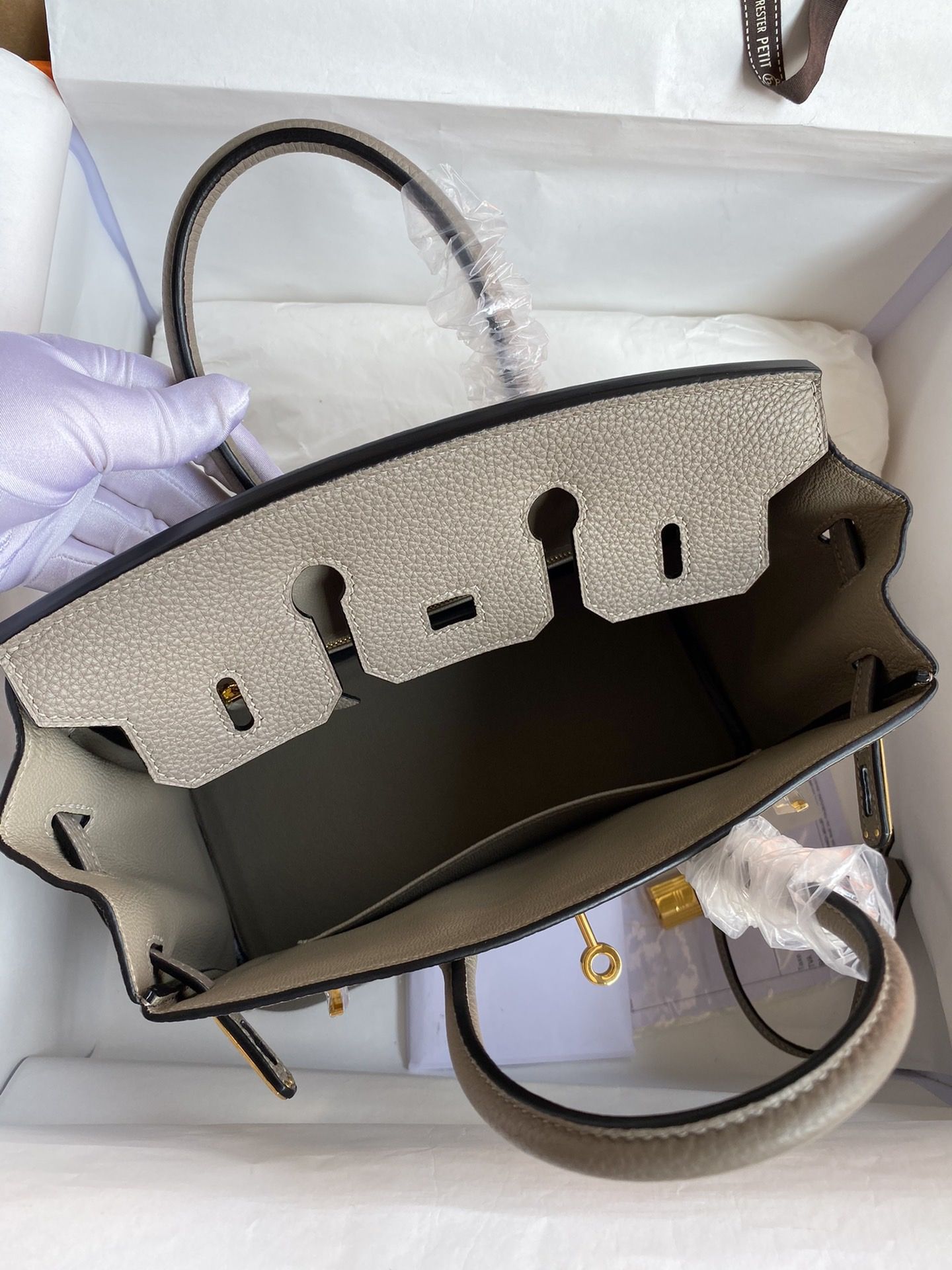 Hermes Birkin 25 Retourne Handmade Bag in Gris Asphalt Clemence Leather - Image 7