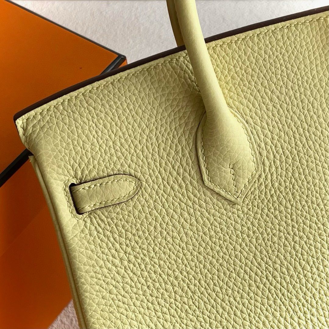 Hermes Birkin 25 Retourne Handmade Bag in Jaune Poussin Clemence Leather - Image 7