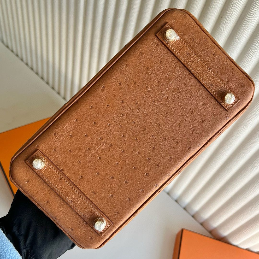 Hermes Birkin 25 Retourne Handmade Bag in Gold Ostrich Leather - Image 9