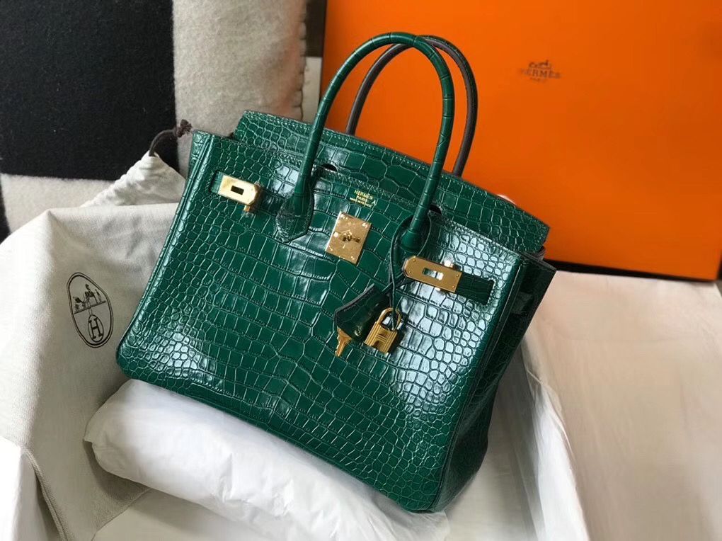 Hermes Birkin 30cm Bag In Green Embossed Crocodile Leather - Image 3