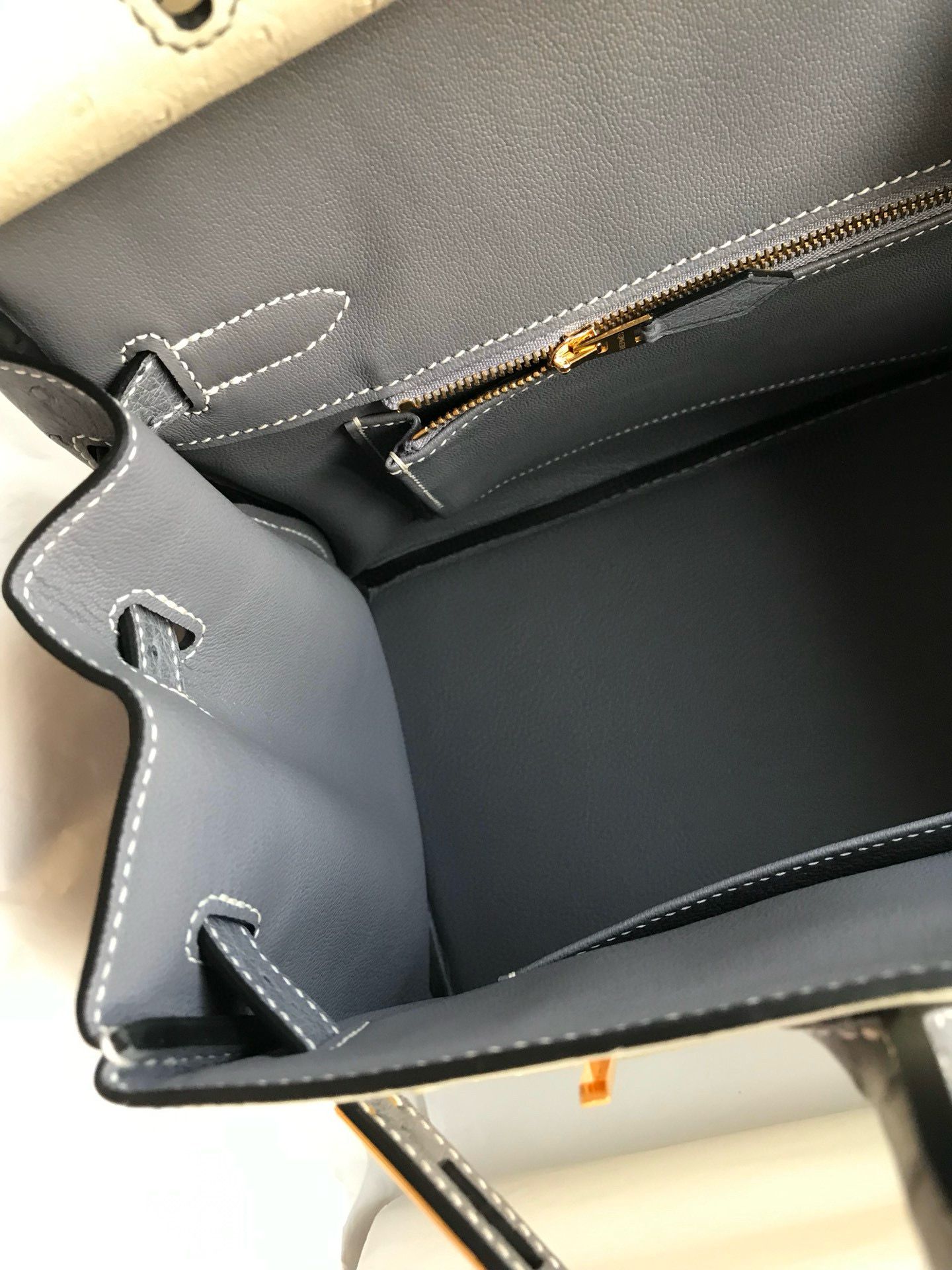 Hermes HSS Birkin 30 Bicolor Bag in Beton and Gris Agate Ostrich Leather - Image 10