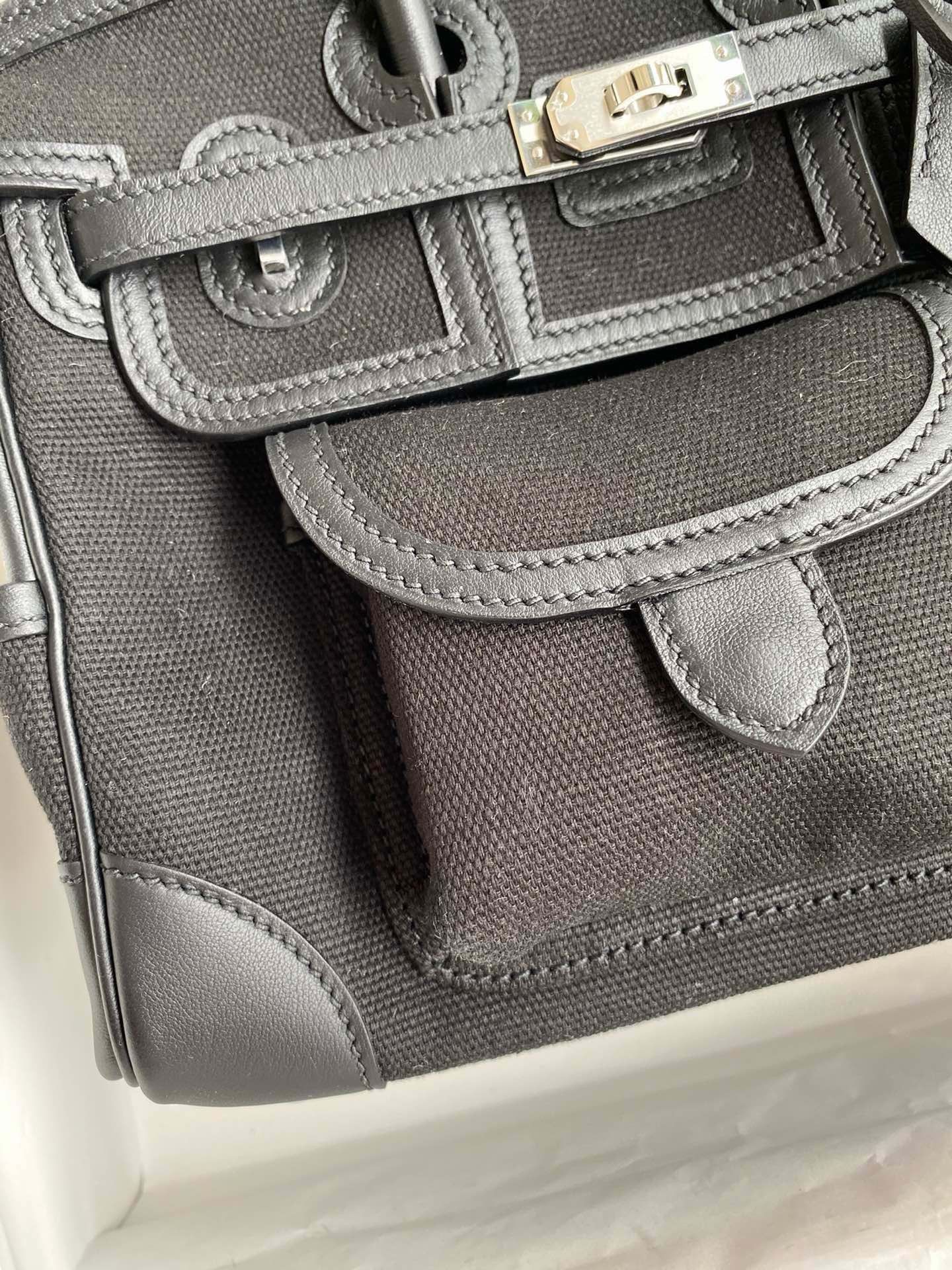 Hermes Birkin Cargo 25 Bag in Black Toile and Swift Leather - Image 5