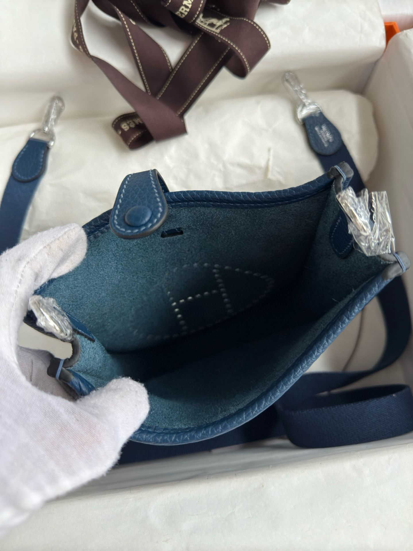 Hermes Evelyne Mini Handmade Bag in Deep Blue Clemence Leather - Image 9