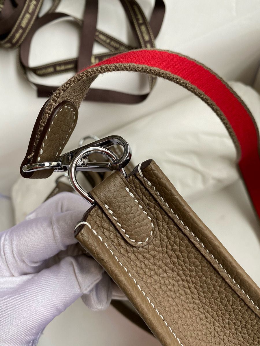 Hermes Evelyne Mini Handmade Bag in Taupe Clemence Leather - Image 7