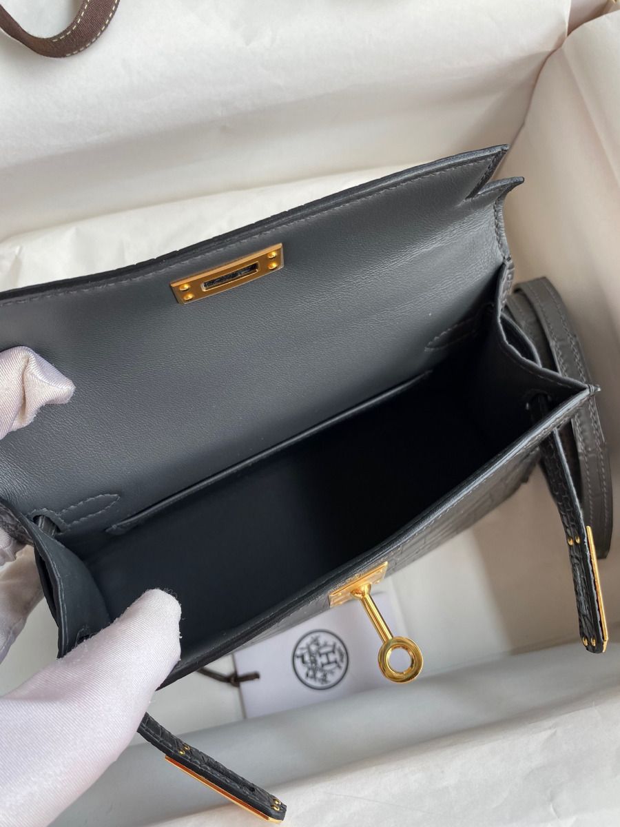 Hermes Kelly Mini II Sellier Handmade Bag In Graphite Matte Alligator Leather - Image 11