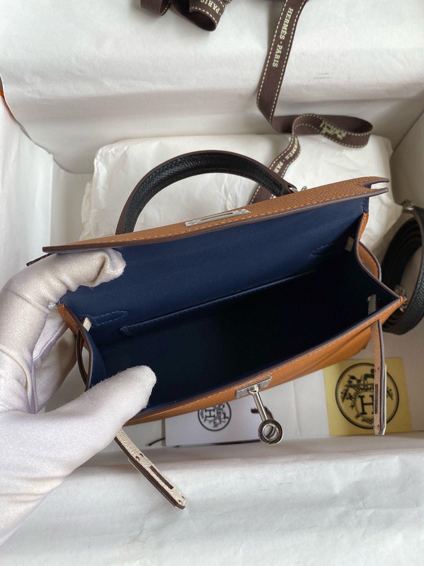 Hermes HSS Kelly Mini II Sellier Tri-color Bag in Gold/Craie/Black Epsom Calfskin - Image 10