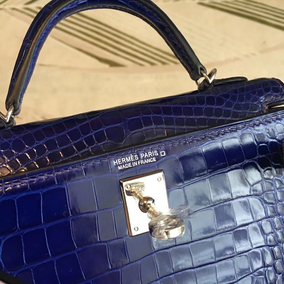 Hermes Kelly Mini II Handmade Bag In Blue Alligator Crocodile - Image 7