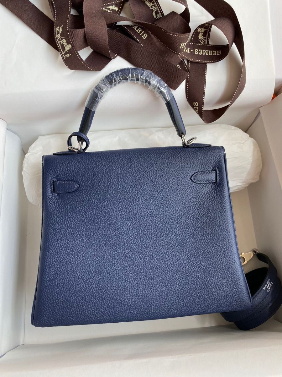Hermes Kelly Retourne 25 Handmade Bag In Blue Saphir Clemence Leather - Image 3