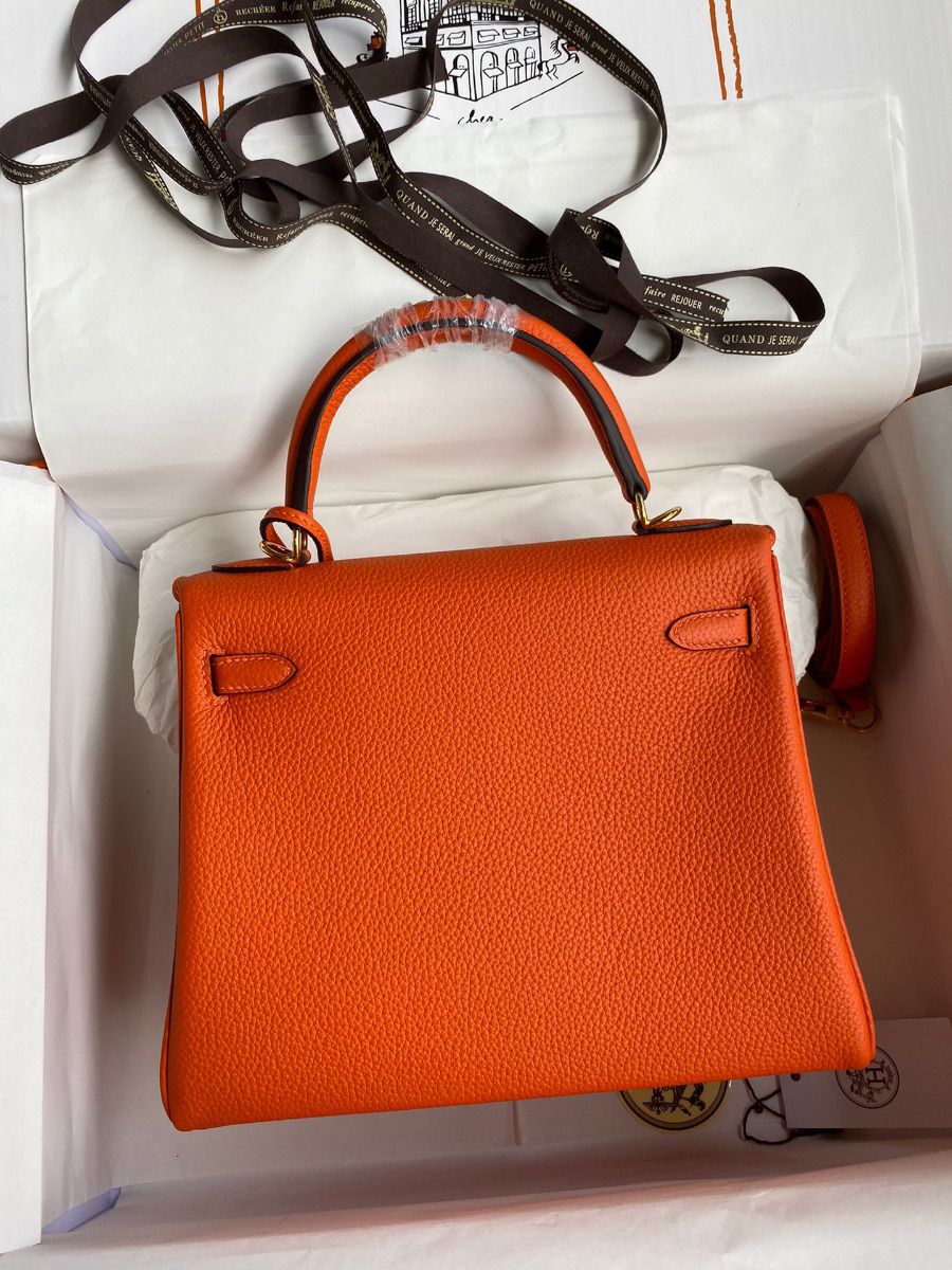Hermes Kelly Retourne 25 Handmade Bag In Orange Clemence Leather - Image 3