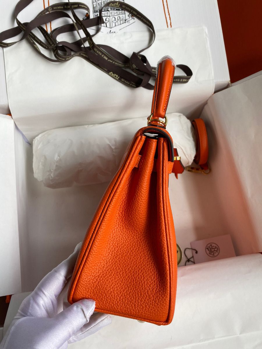 Hermes Kelly Retourne 25 Handmade Bag In Orange Clemence Leather - Image 6