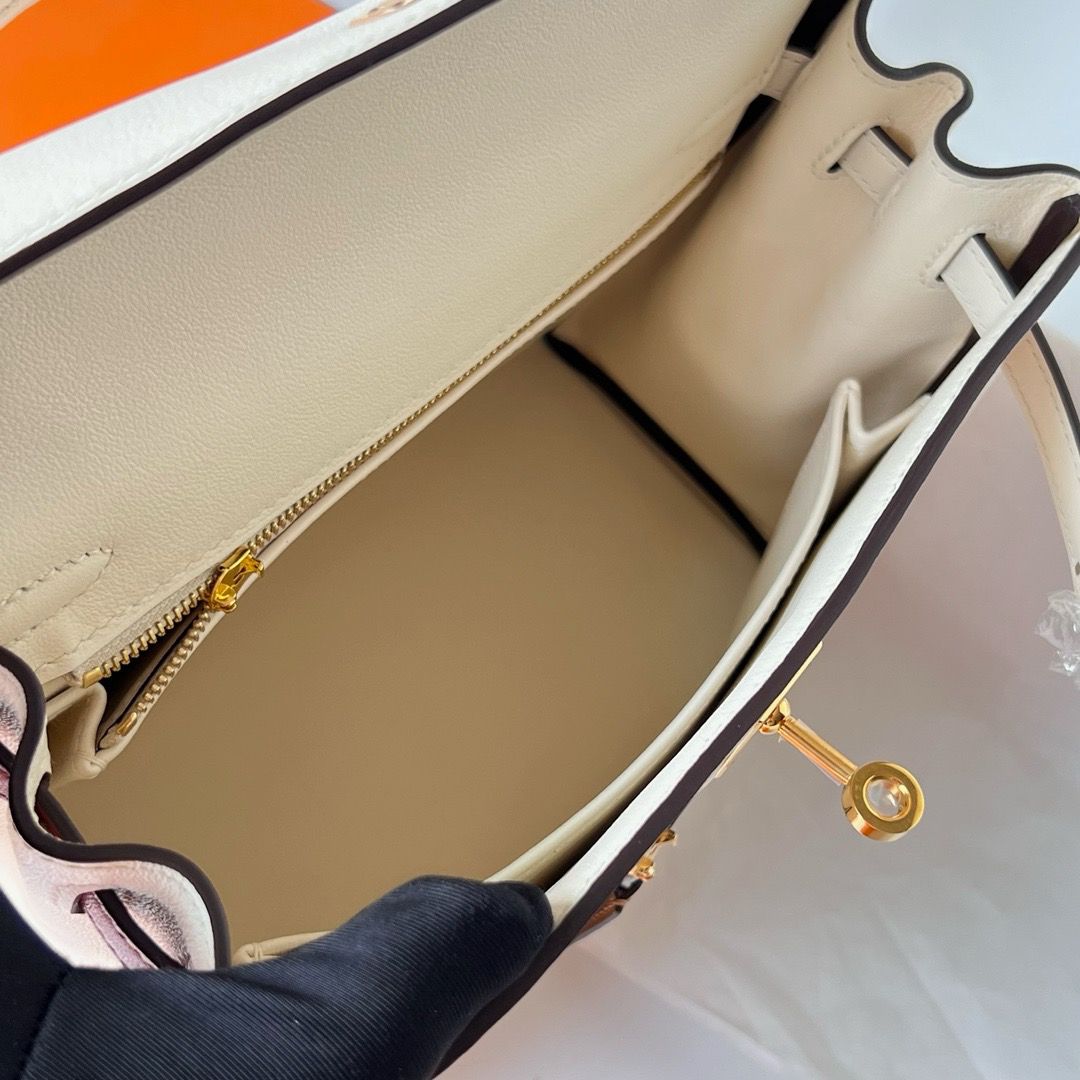 Hermes Kelly Colormatic 25 Handmade Bag in Nata Swifit Leather - Image 8