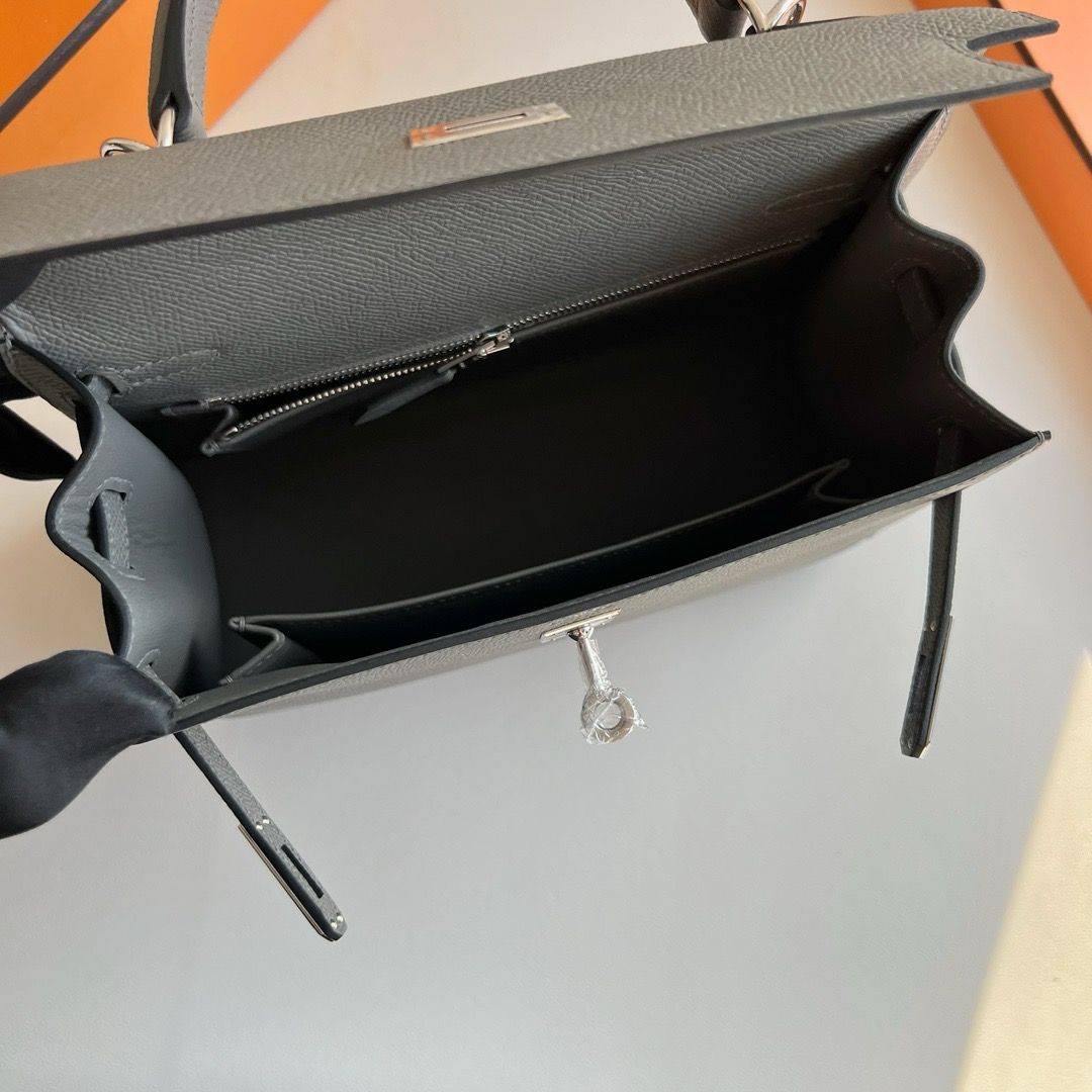 Hermes Kelly Sellier 25 Handmade Bag in Gris Meyer Epsom Calfskin - Image 4