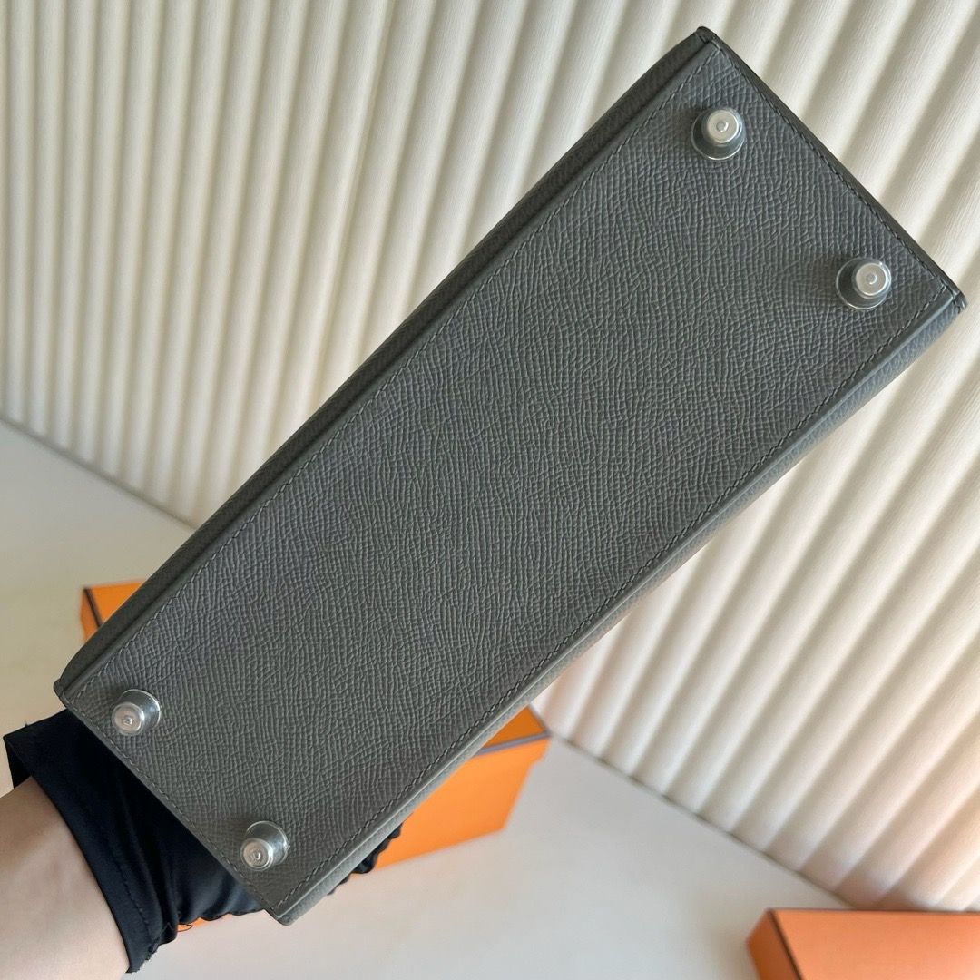 Hermes Kelly Sellier 25 Handmade Bag in Gris Meyer Epsom Calfskin - Image 8