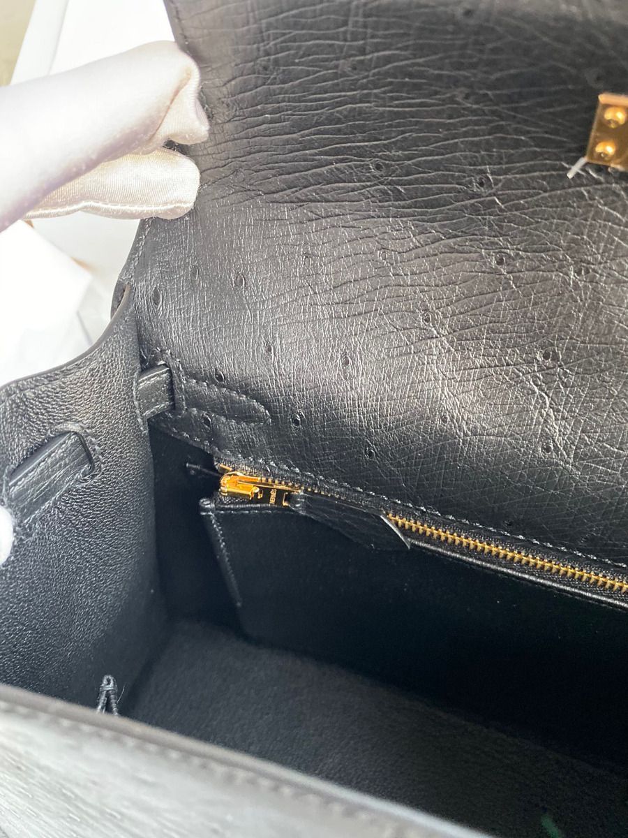 Hermes Kelly Sellier 25 Handmade Bag In Black Ostrich Leather - Image 10