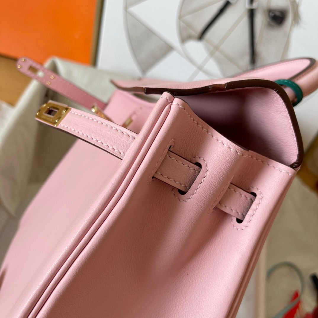 Hermes Kelly Retourne 25 Handmade Bag In Pink Swift Calfskin - Image 8