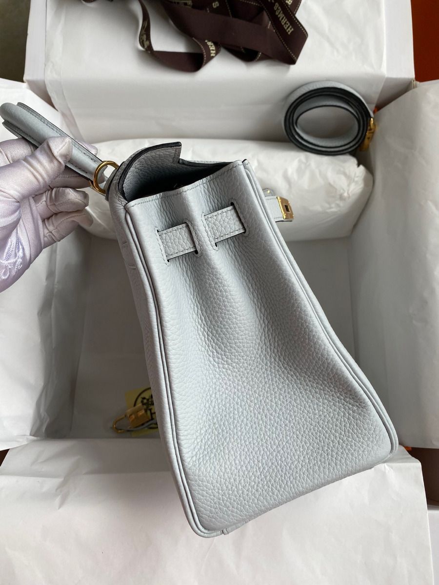 Hermes Kelly Retourne 28 Handmade Bag In Blue Glacier Clemence Leather - Image 6