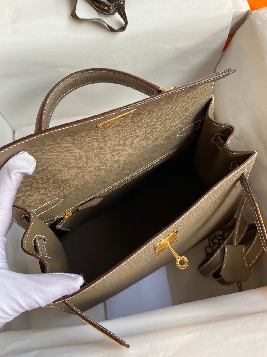Hermes Kelly Sellier 28 Handmade Bag In Taupe Epsom Calfskin - Image 9