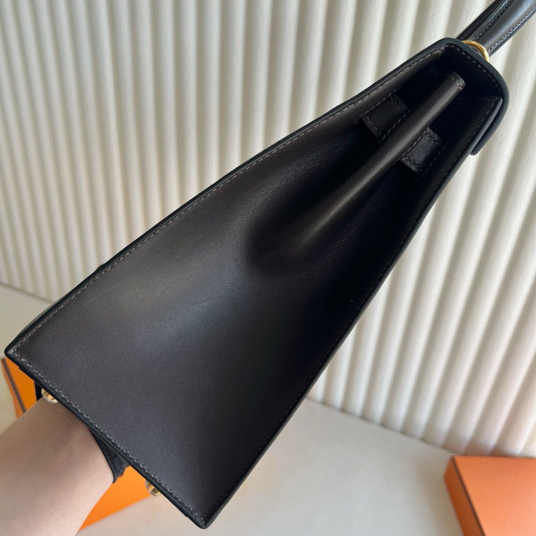 Hermes Kelly Retourne 32cm Handmade Bag in Black Swift Calfskin - Image 5