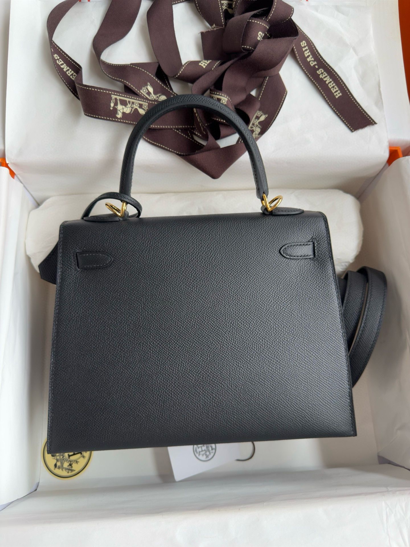 Hermes Kelly Sellier 25 Verso Handmade Bag in Black Epsom Calfskin - Image 3