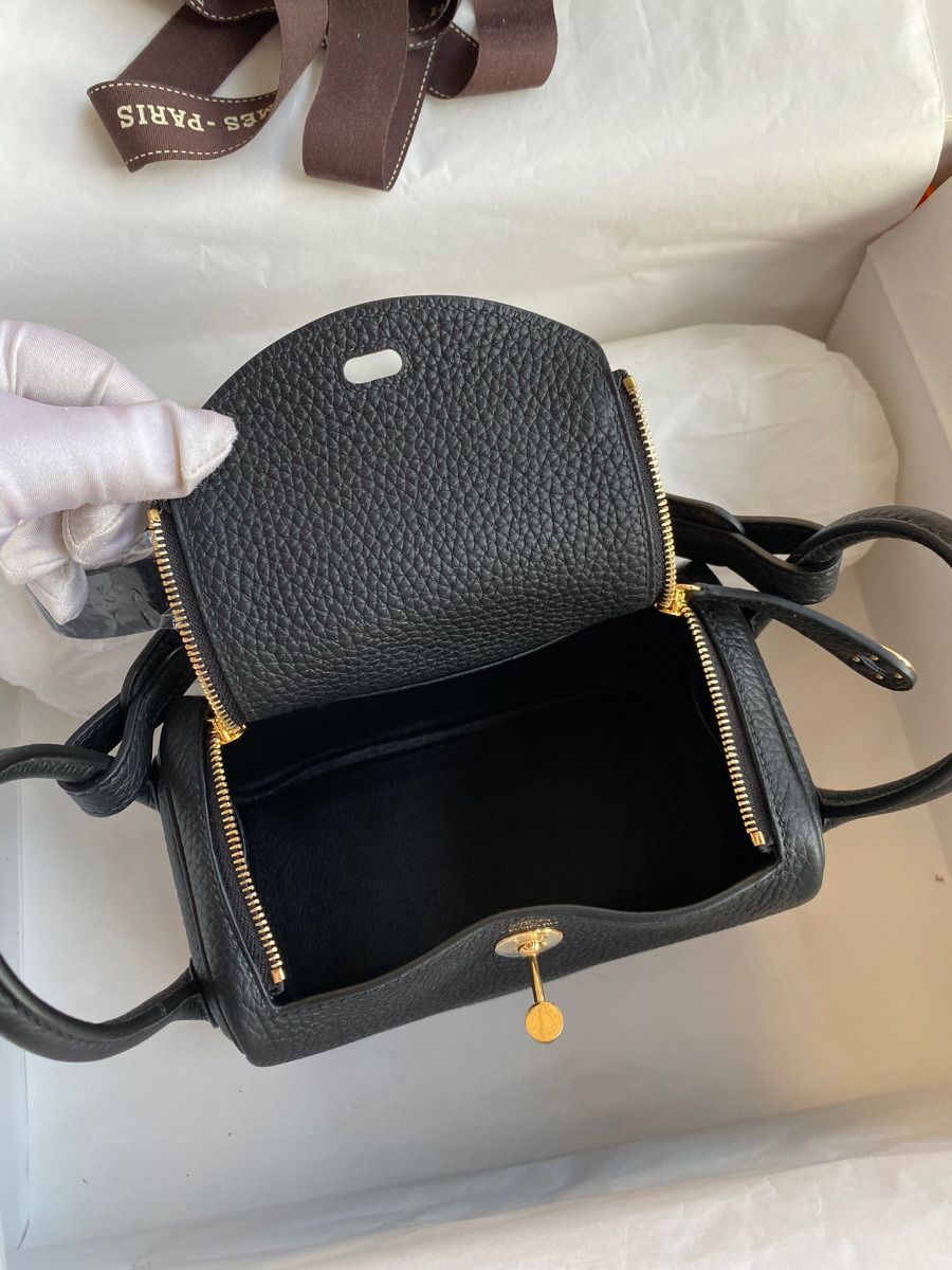 Hermes Mini Lindy Handmade Bag In Black Clemence Leather - Image 9