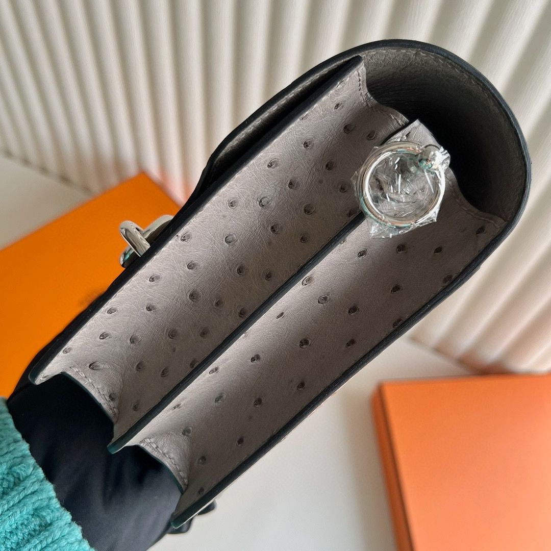 Hermes Roulis Mini 18 Bag in Gris Tourterelle Ostrich Leather - Image 4