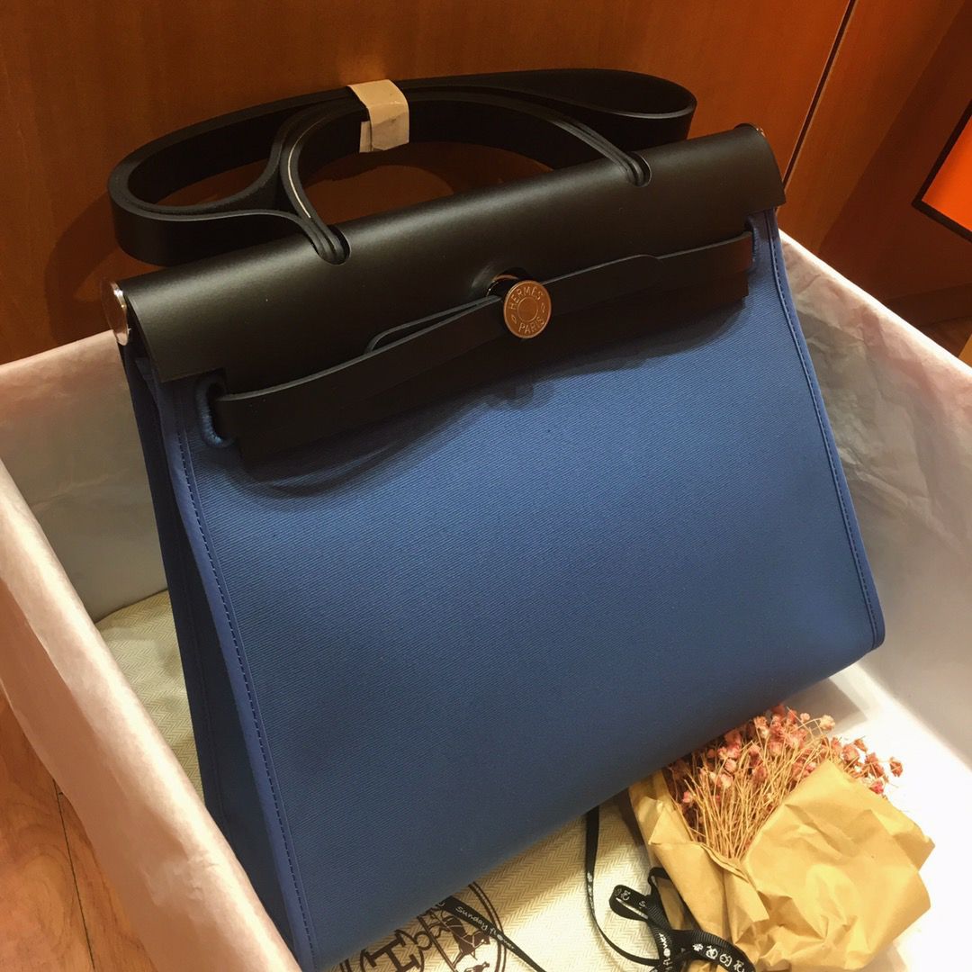 Hermes Herbag Zip 31cm Bag In Black And Blue - Image 4