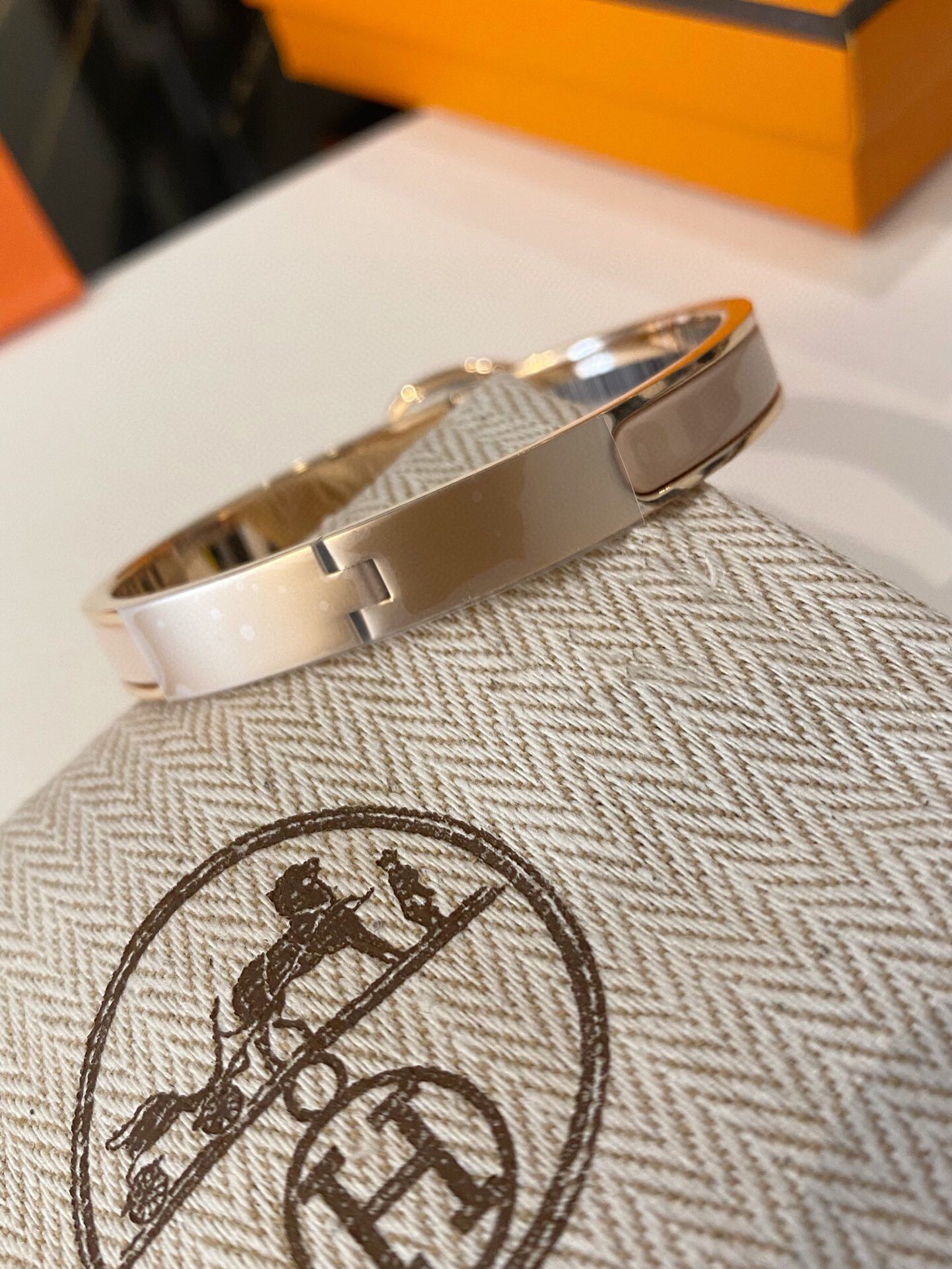 Hermes Orange Mini Clic Chaine d'Ancre Bracelet - Image 6