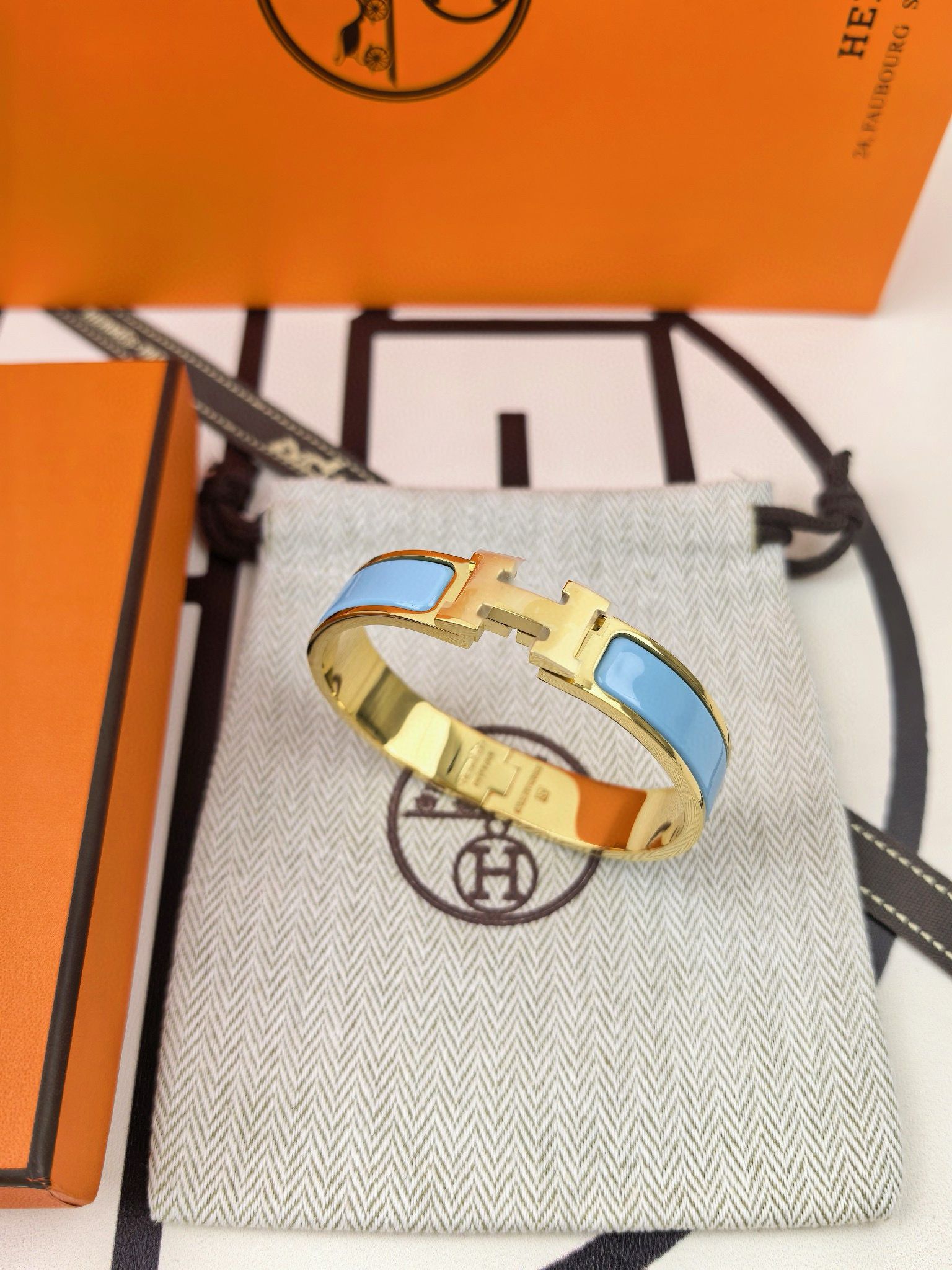Hermes Blue Ciel Enamel Clic H Bracelet - Image 3