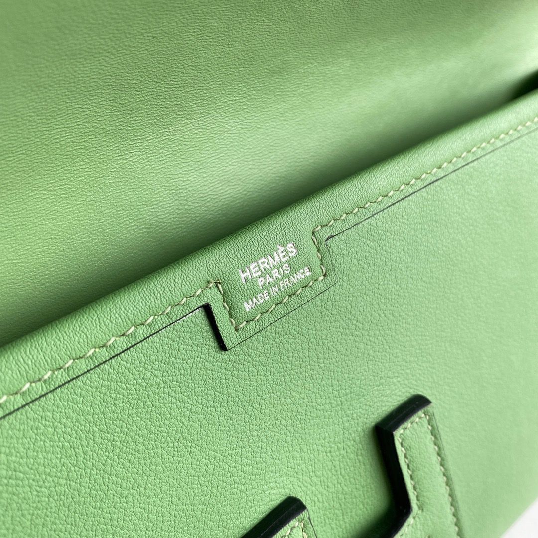 Hermes Jige Elan 29 Clutch Bag In Vert Criquet Swift Calfskin - Image 8