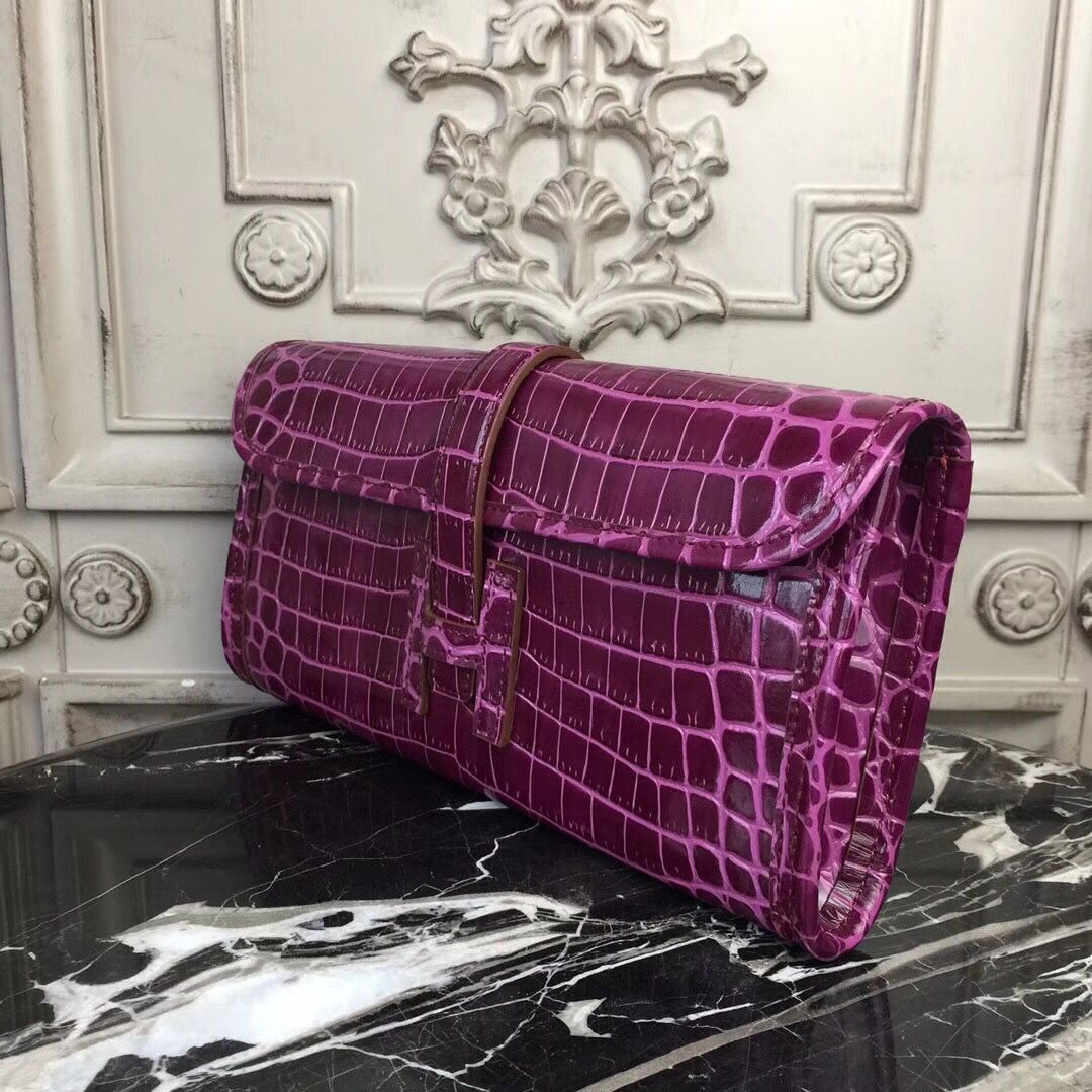 Hermes Jige Elan 29 Clutch In Fuchsia Crocodile Leather - Image 3
